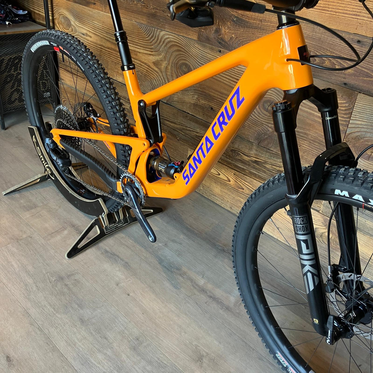 Santa Cruz Tall Boy X01 AXS RSV