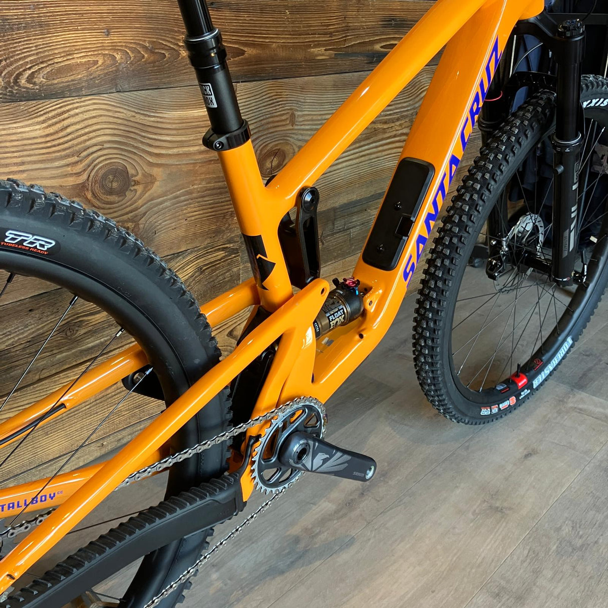 Santa Cruz Tall Boy X01 AXS RSV