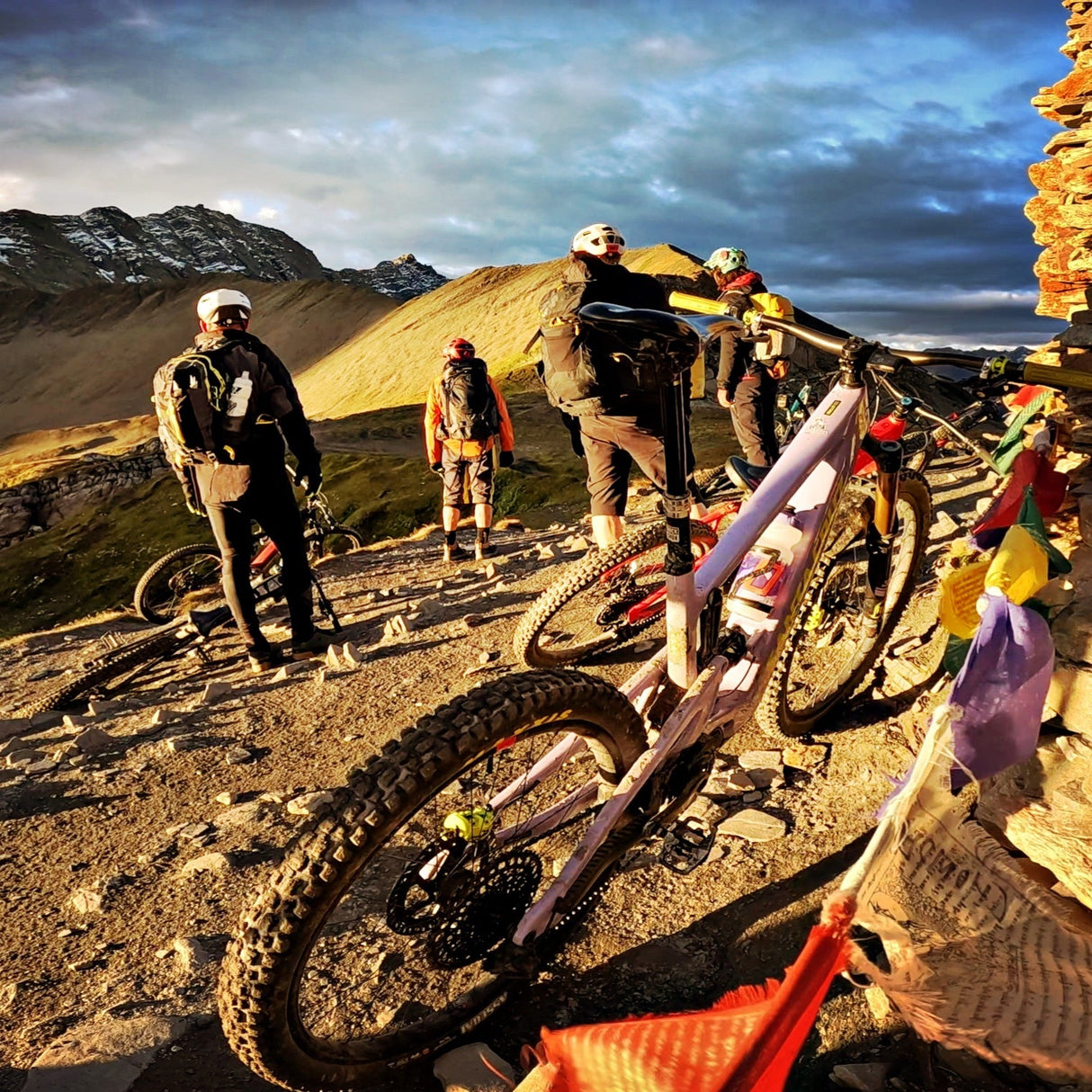 2026 Réservez votre Tour du Mont Blanc VTTAE