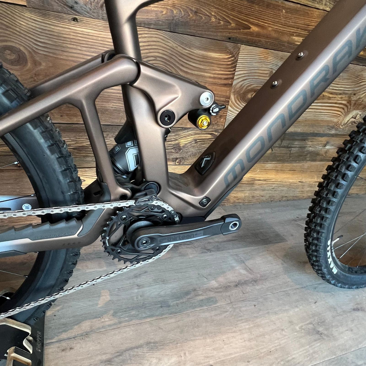 Gagne un MONDRAKER Dune RR : Commande ton Tee Shirt Tape