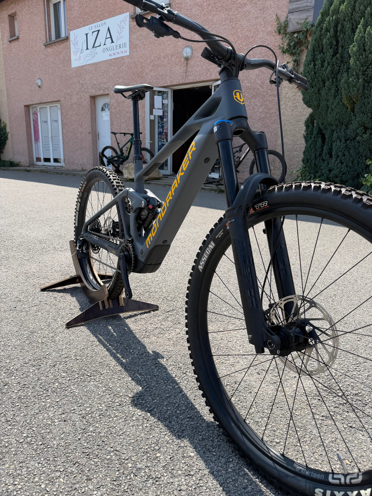 Mondraker Dune R