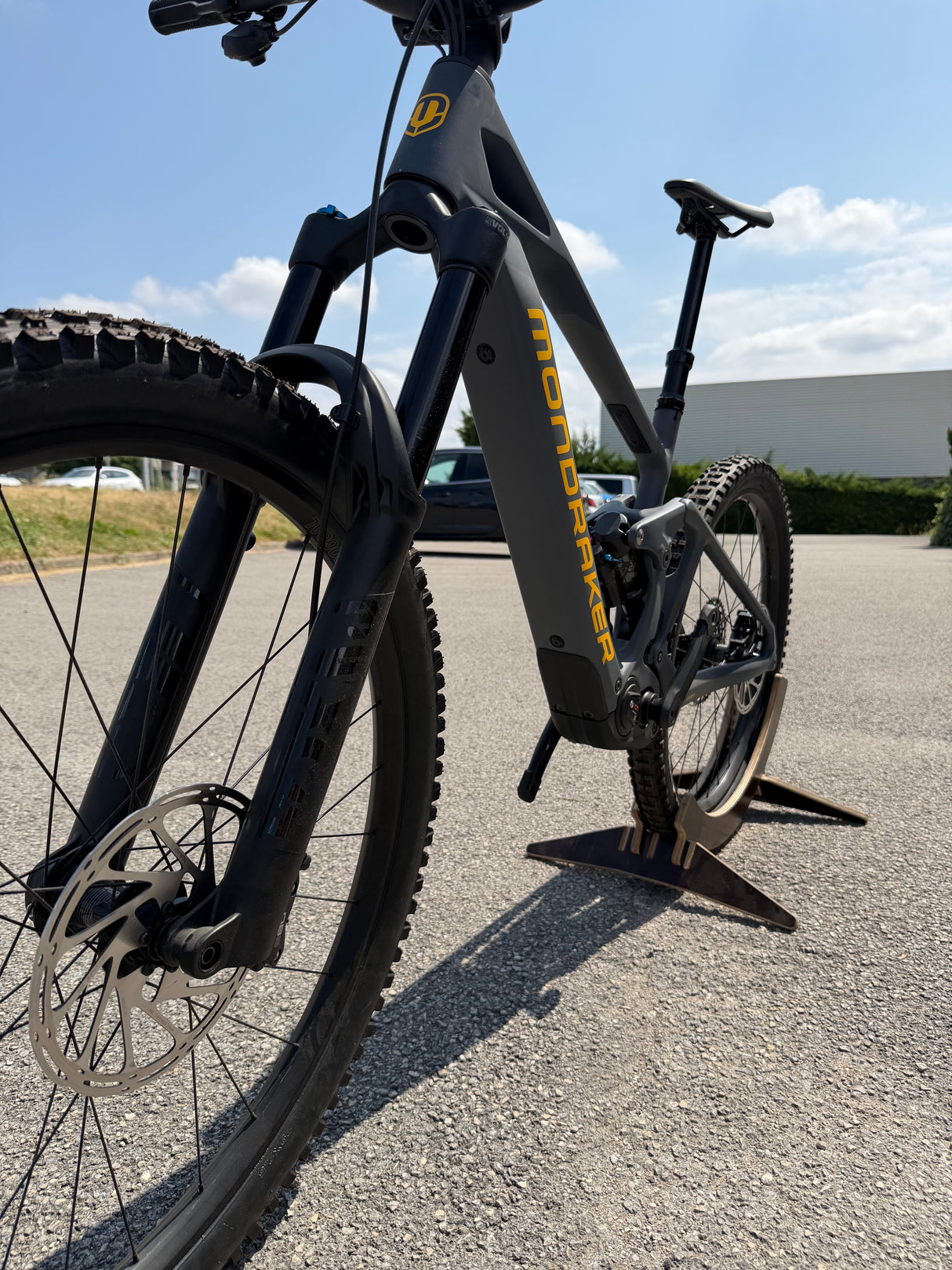 Mondraker Dune R